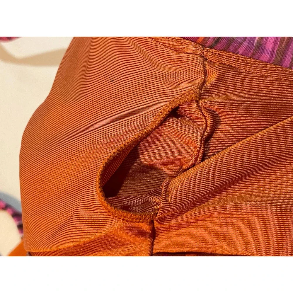 Athleta Ibiza Scoop Swim Bikini Top -  Size Medium